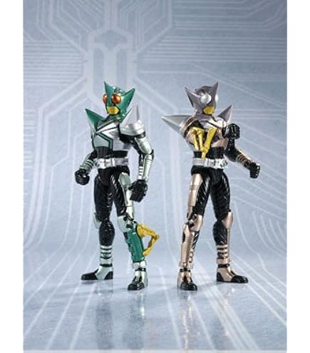 Amazon.co.jp: バンダイ(BANDAI) S.H.Figuarts（真骨彫製法） 仮面