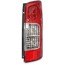 キャラバンE26 NV350 純正テールランプ 2020年