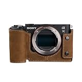 SONY A7C用 ボディーハーフケース ボディケース バッテリーの交換でき 三脚ネジ穴付き カメラケース (ダークブラウン)