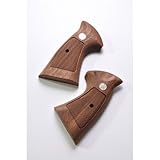 木製グリップ タナカ M29 用 ウォールナットチェッカー オーバースクエア/メダル付