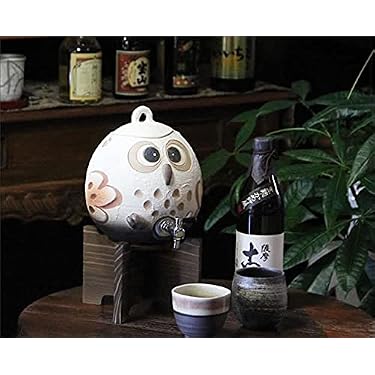 愛嬌のある陶器の亀の焼酎サーバー　ディスペンサー　陶器の置物　実用＆インテリアに 愛嬌のある陶器の亀の焼酎サーバー ディスペンサー 陶器の置物 実用