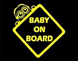 Baby Minion onボード( 6 " x 6 " )イエローDie Cutデカールバンパーステッカーfor Windows車、トラック、ノートパソコン、など。