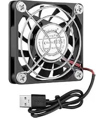 Amazon.co.jp: セーラーチーム公式ファンブック 5 愛野美奈子