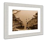 AshleyフレームプリントStirna Luka Coveクロアチア、壁アートホーム装飾、ag6316207 35x30 Silver Frame 6316207-AFPP1-SS20