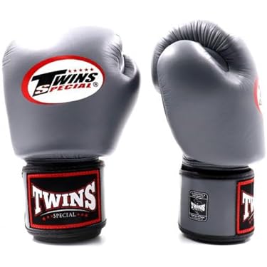 TWINS ボクシンググローブ、レガース Mサイズ ホワイト16オンス セール アウトレットスポーツ - TWINS ボクシンググローブ、レガース M