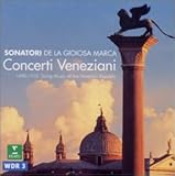 ���F�l�c�B�A�̃o���b�N���y