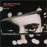 �\�E���E�A�C�Y