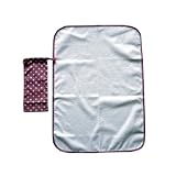 オムツ替えシート（裏面防水加工） 携帯に便利なポーチ付 ラブリードット ピンク