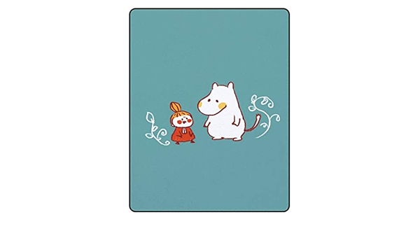 Amazon Co Jp 大判 ムーミン ゆるいイラスト ブランケット ひざ掛け ハーフケット 毛布 膝掛け 肩掛け 冷房対策 寒さ対策 ベビー 洗える 丸洗い可能 アウトドア お昼寝 おしゃれ 雑貨 ベビー １００ １３０cm ホーム キッチン
