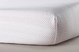 Oilo ZigZag Jersey Crib Sheet Blush [並行輸入品]