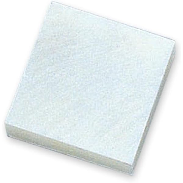 Amazon.co.jp: 勾玉用石材 高麗石 穴無し 大 35×50×15mm 【10個】 : ホビー