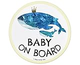 pienihoho いとまみきオリジナルイラスト カーマグネット BABY ON BOARD 直径14cm セーフティサイン 乗車中プレート 水の生き物イラストシリーズ (クジラのおやこ BABY)