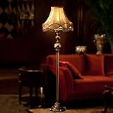 A フロアランプヨーロッパの古典的な宮殿のベッドルームのベッドサイドファブリック垂直テーブルランプレトロフロア照明