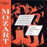 �f�B���F���e�B�����g��3�ԕσz����