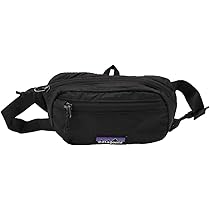 極美品A.P.C. Ultralight Waist Bag ボディバッグ　黒 極美品A.P.C. Ultralight Waist Bag ボディバッグ 黒