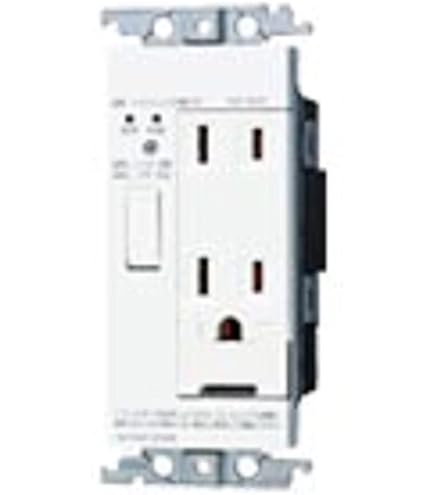 Amazon.co.jp: パナソニック(Panasonic) 埋込ELガードコンセント 扉付