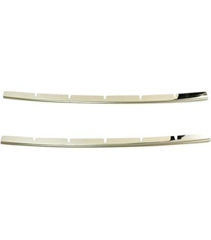 エスクワィア　リアガーニッシュ もりぞ〜 エスクァイアリアガーニッシュ 塗装 取り付け（トヨタ ノア・80