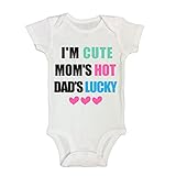 キュートOnesie " I ' m Cute Mom 'sホットDad 's Lucky " RB Clothing Co カラー: ホワイト