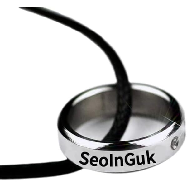 ソイングク　公式グッズ　ネックレス Amazon | [HVRNT] ソイングク ネックレス 立体ペンダント 韓国の俳優
