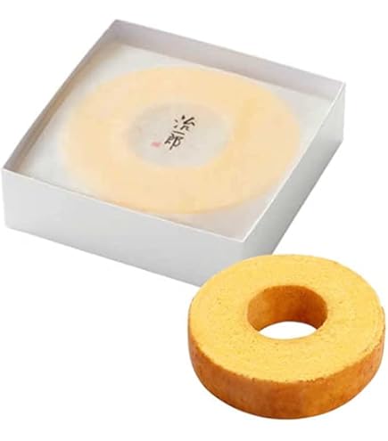Amazon.co.jp: 治一郎 バームクーヘン 4cm 手提げ袋付 ホール