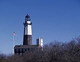 Montauk、NY – フォト – Montauk Point Lighthouse on Long Island、ニューヨーク – キャロル・ハイスミス 44in x 36in H15335_44