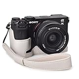 Rieibi ソニー α7CII ケース、ミラーレス一眼カメラα7CⅡ/ILCE-7CM2 専用 A7CM2カメラケース α7CⅡ 保護ケース α7CⅡ 保護カバー ILCE-7CM2 カバー A7C2 ボディケース SONY ILCE-7CM2ハーフケース 人工革 三脚ネジ穴付き 電池交換でき 開閉自由 携帯型 腕ストラップ付き（ホワイト）