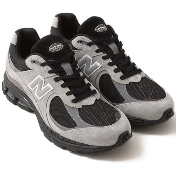 Amazon | New Balance 2002R シューズ - ブラック/シルバーメタリック