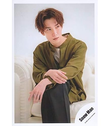 Amazon.co.jp: Snow Man 公式 生 写真（渡辺翔太）SM03127 : ホビー
