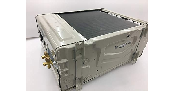 Amazon Co Jp 実用新案 キャンピングカー マイクロバス専用の車体下に取り付け可能な日本製のエアコン Camping Car Eacon 大型家電