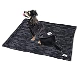 [ENTRAMBI] 日本製 ペット テラヘルツ ブランケット マット もこもこ カモフラ 小型犬 中型犬 犬 猫 マットレス 犬 猫 (ブラック×ブラックカモフラ)
