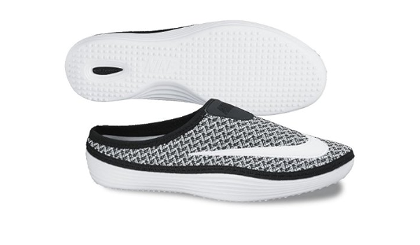 ナイキ Nike ソーラーソフト ミュール 090 黒 白 Solarsoft Mule 29ｃｍ Nike ナイキ クロッグ サボ Amazon