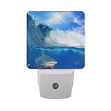 Alaza Ocean Sea Wave Shark魚LED Night Light Dusk to Dawnセンサープラグin Night Home Decorデスクランプfor Adult