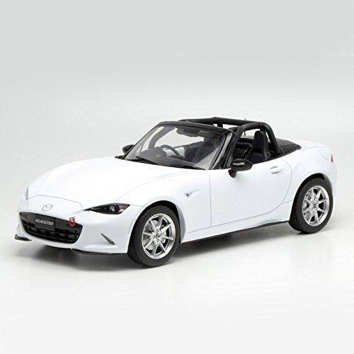 FIRST: 18 1/18 Mazda Roadster NR-A White finished product JAPAN | eBay