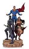 DCデザイナーシリーズ: ジェイソン・ファボックのトリニティの樹脂像。