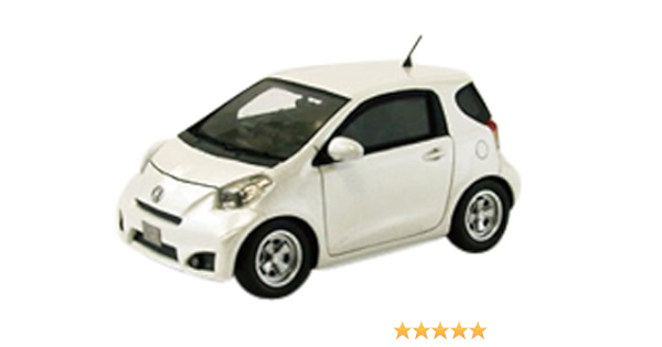Amazon エブロ 1/43 TOYOTA IQ ホワイト 完成品 ミニカー・ダイ