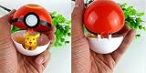 Pokemon Go Pokéball with Pikachu Mini Figureおもちゃアニメアクションフィギュア