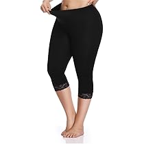 Kotii Women's Plus Size Lace Trim Capri 