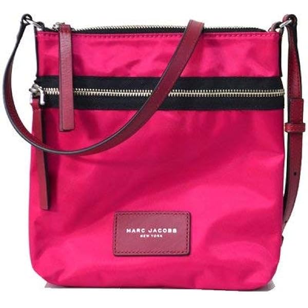 マークバイマークジェイコブス　ナイロン　ショルダーバッグ MARC JACOBS マーク・ジェイコブス ロゴ ショルダーバッグ