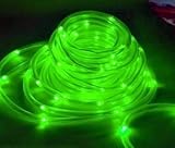 [Present-web] 夜になると自動点灯　LED100個搭載で 長さ8m　ソーラーLEDチューブ グリーン