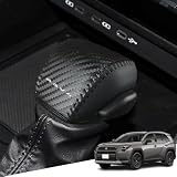 Hearsheng 適合トヨタ 新型ＲＡＶ４ AXAN64 60系(2025年12月~)専用本革材質シフトノブカバー 内装カスタムパーツ アクセサリー爪キズ防止 取り付け簡単 車種専用設計(カーボン調)