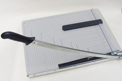 普通紙枚 ２５枚裁断可能 ペーパーカッター 裁断機 事務用品 A3 文具百貨