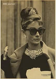 Amazon Co Jp ポスター おしゃれアート オードリーヘップバーン モノクロ写真シリーズ デザインno 12 ポスター ホーム キッチン