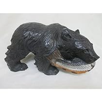 Amazon.co.jp: 熊の木彫り ガラス目③ 鮭喰い熊（大） 堀井民芸