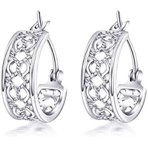 Yaotian ピアス レディース 人気 フープ ピアス 透かし 「芸術の言葉」 リング ピアス 金属アレルギー対応 1… Yaotian ピアス レディース 人気 フープ ピアス 透かし 「芸術の言葉」 リング ピアス 金属アレルギー対応 1…