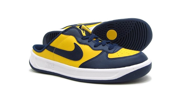 ナイキ Nike A クロッグ 700 紺 黄 Ace Clog 26cm Nike ナイキ クロッグ サボ Amazon