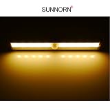 2pcs赤外線センサーナイトライト、sunnornワイヤレス自動DIY battery-powered LED常夜灯Built In Dusk to Dawnセンサーと磁気ストリップを搭載し3 M粘着