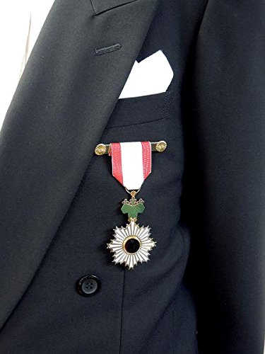 叙勲 拝謁 菊御紋章入り 勲章取付け用金具 佩用金具 はいようかなぐ 瑞宝小綬章 瑞宝双光章 瑞宝単光章対応 お祝い ギフト 拝謁 勲章取付金具 菊紋章包装紙にてラッピング 文具百貨 叙勲 拝謁 菊御紋章入り 勲章取付け用金具 佩用金具 はいようかなぐ 瑞宝小綬章 瑞宝双光章 瑞宝単光章対応 お祝い ギフト 拝謁 勲章取付金具 菊紋章包装紙にてラッピング 文具百貨