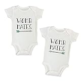 Funny Threadz Kids -「Womb Mates」かわいい男の子女の子お揃い服フリーサイズ2着組 カラー: ホワイト