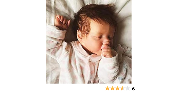 Amazon Co Jp リアルな生まれ変わった赤ちゃん 柔らかいシリコーンビニール人形の赤ちゃん それは本物の眠っている赤ちゃん に見えます 18 手作り46cmの生まれ変わった赤ちゃん Boy おもちゃ