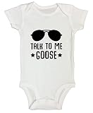 面白い幼児用TシャツOnesie " Talk to Me Goose "新生児シャツ – Funny Threadzキッズ カラー: ホワイト